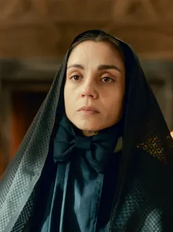 Social Media Graphics & Videos 9x16