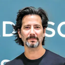 Henry Ian Cusick