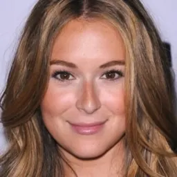 Alexa PenaVega