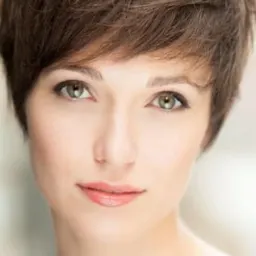 Kat Steffens