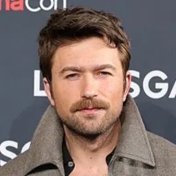 Brandon Sklenar