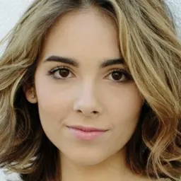 Haley Pullos