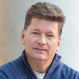 Ron Lynch