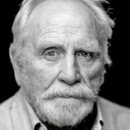 James Cosmo