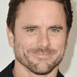 Charles Esten