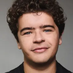 Gaten Matarazzo