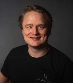 Elliot Foster