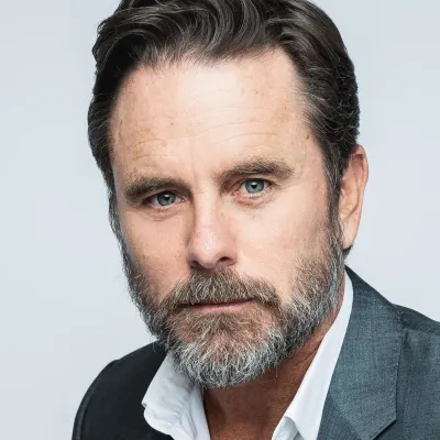 Charles Esten