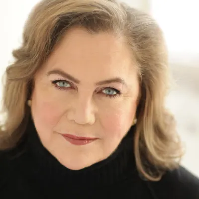 Kathleen Turner
