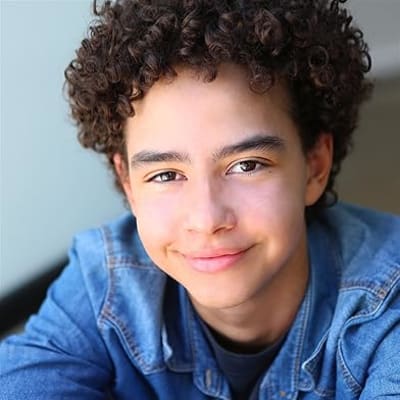 Evan Nikolas Fields