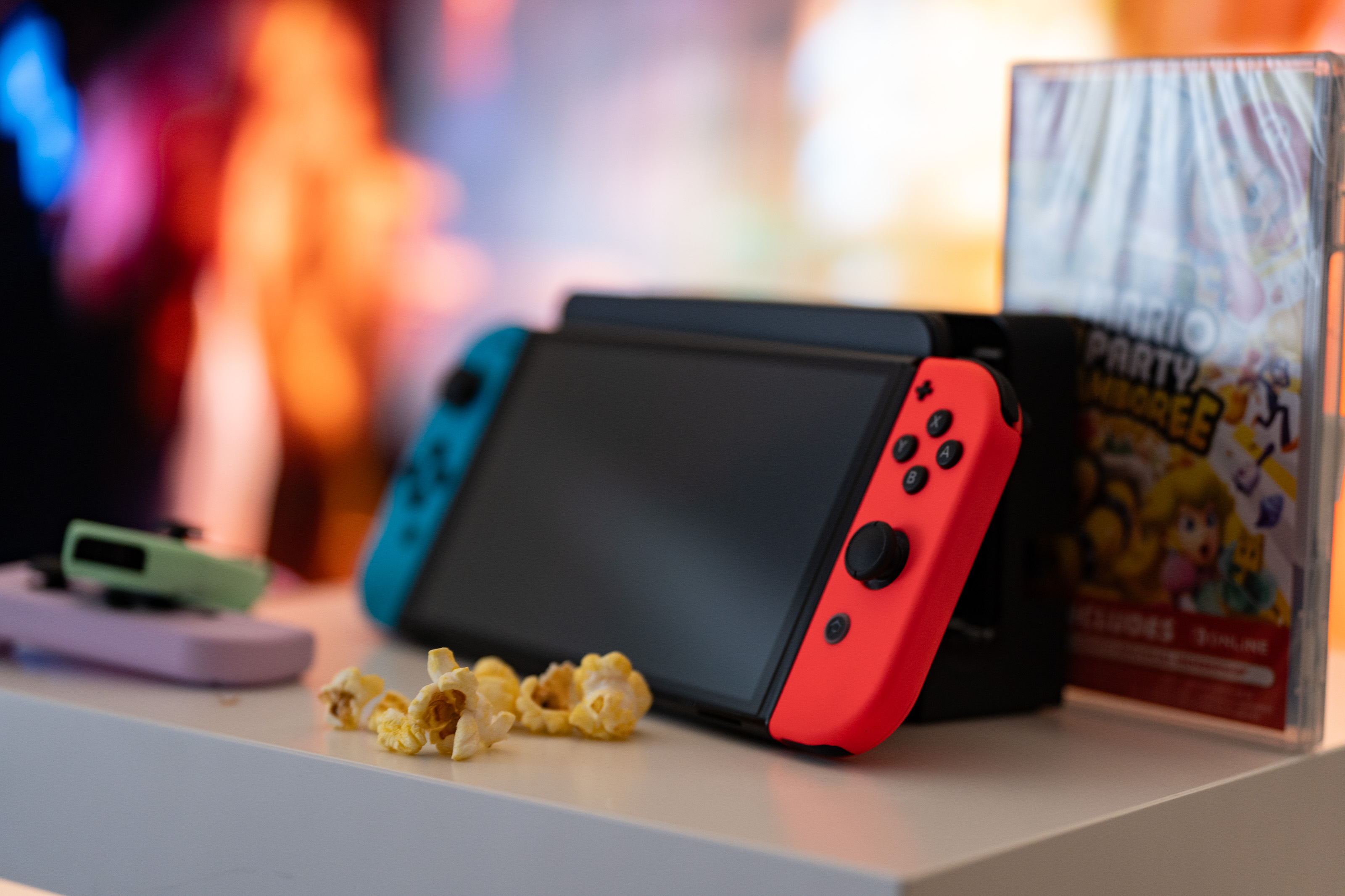 Nintendo Switch Package