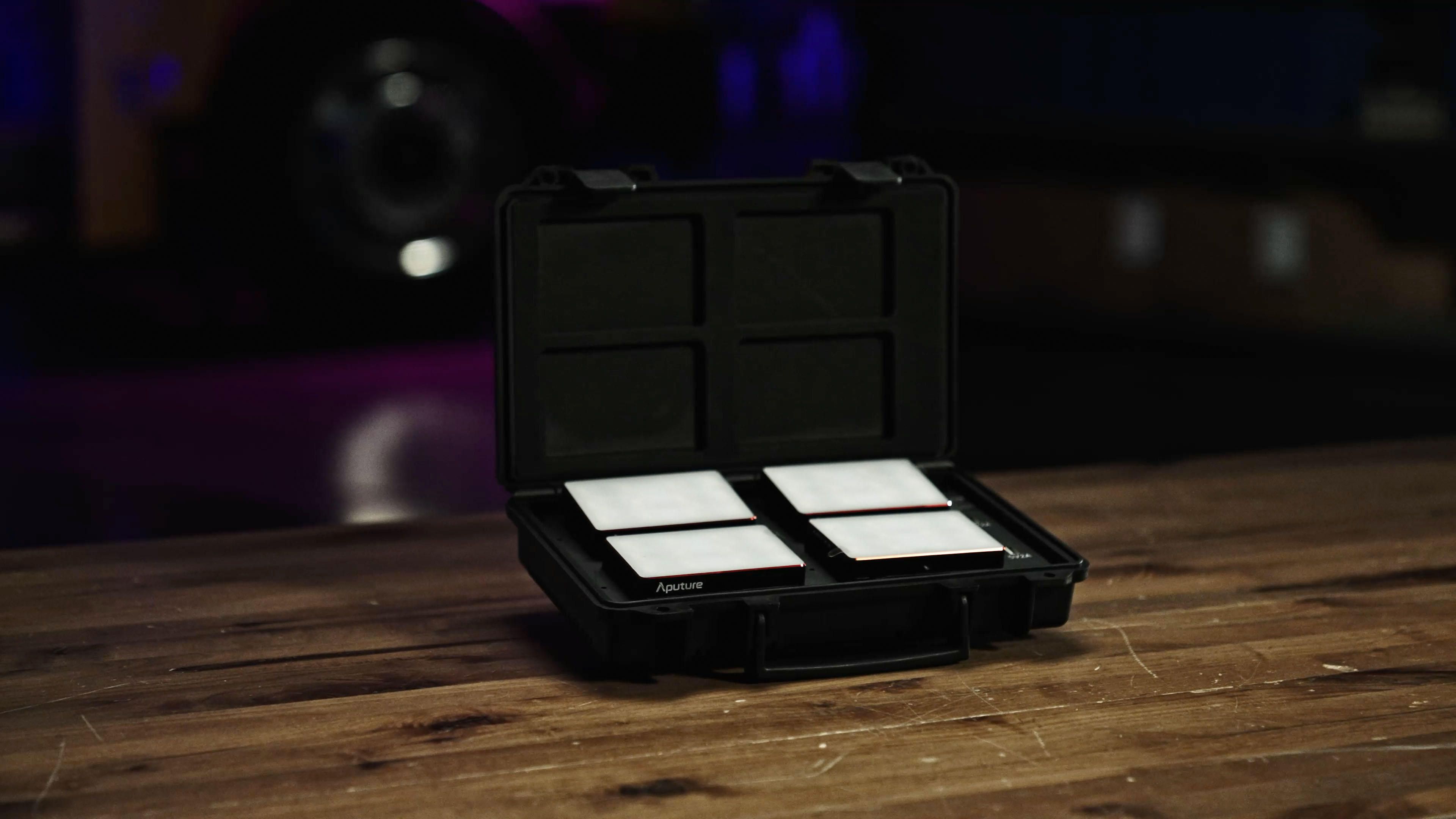 Apeture MC 4-Light Travel Kit